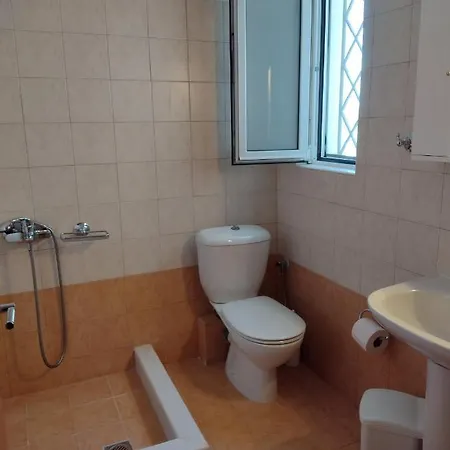 Nireas In Evia بيت للعطل *